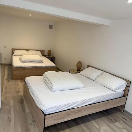 بيت للعطل 15 Places Avec Jacuzzi A Le Mourtis *