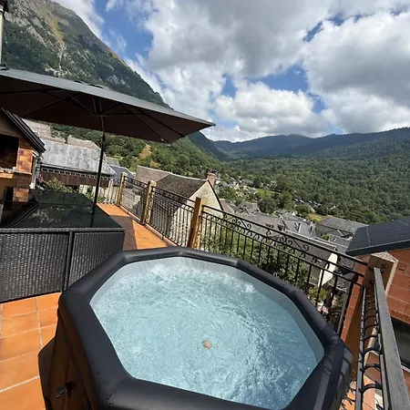15 Places Avec Jacuzzi A Le Mourtis بيت للعطل