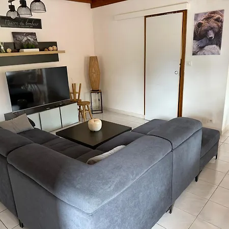 15 Places Avec Jacuzzi A Le Mourtis Feriehus *