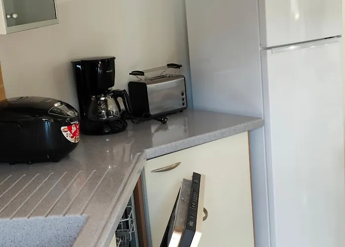 15 Places Avec Jacuzzi A Le Mourtis