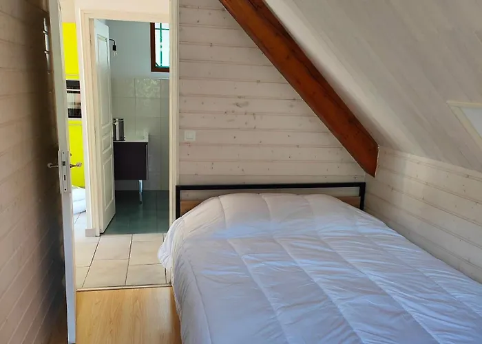 Feriehus 15 Places Avec Jacuzzi A Le Mourtis