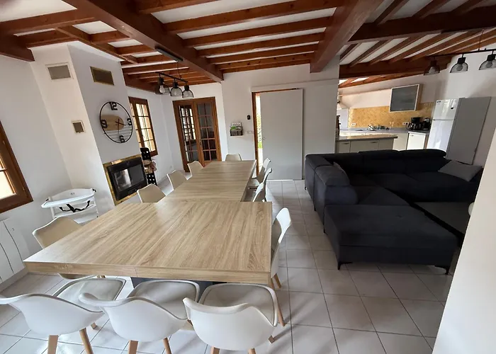 15 Places Avec Jacuzzi A Le Mourtis Boutx